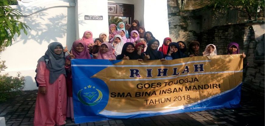 Rihlah SMA Bina Insan Mandiri ke Yogyakarta